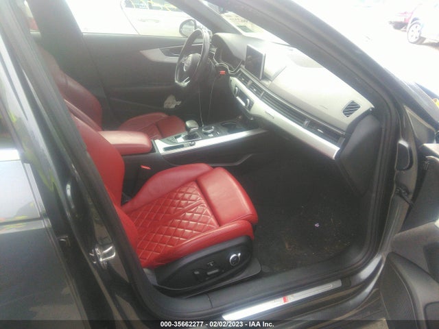 2018 Audi S4, VIN: WAUB4AF41JA043607