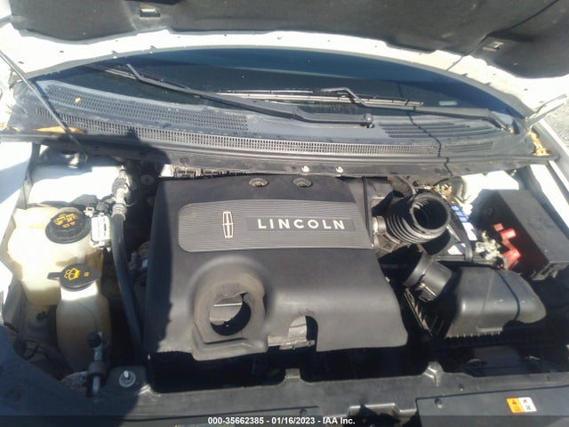 Lincoln MKX 2011 2LMDJ6JK2BBJ33197 Image 12