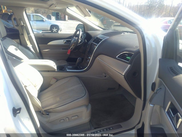 Lincoln MKX 2011 2LMDJ6JK2BBJ33197 Image 7