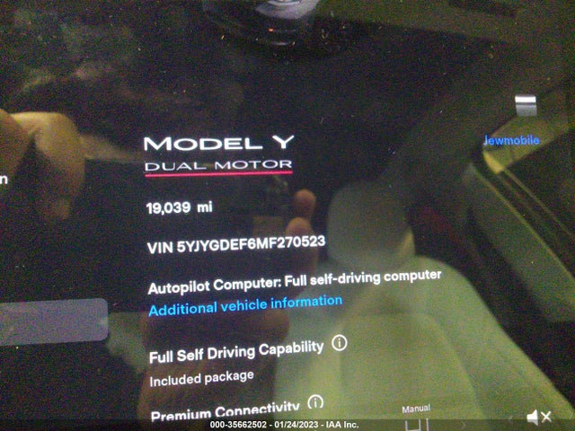 2021 Tesla Model Y, VIN: 5YJYGDEF6MF270523