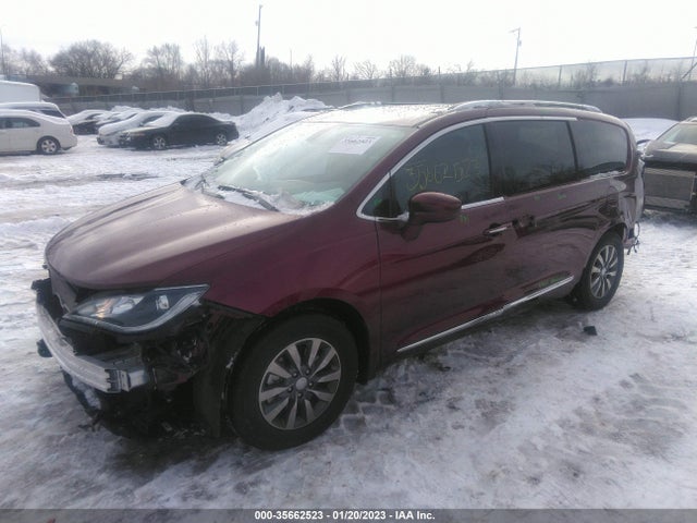 Chrysler Pacifica Touring L Plus 35th 2020 аукцион фото