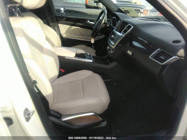 2015 Mercedes-Benz GL-Class, VIN: 4JGDF7DE3FA527804