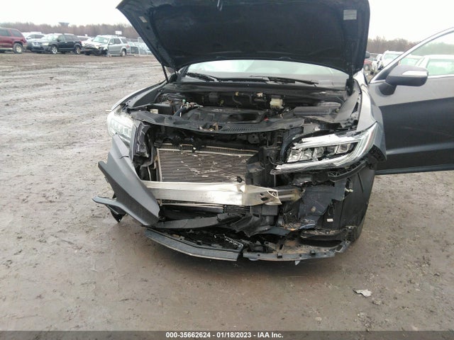 2018 Acura RDX, VIN: 5J8TB4H32JL021690