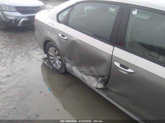2014 VOLKSWAGEN PASSAT WOLFSBURG ED VIN: 1VWAP7A33EC004628