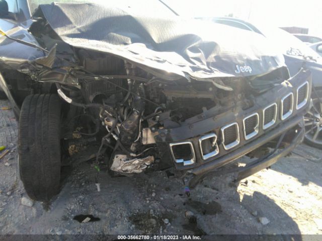 3C4NJCBB5JT124756 Jeep Compass Latitude