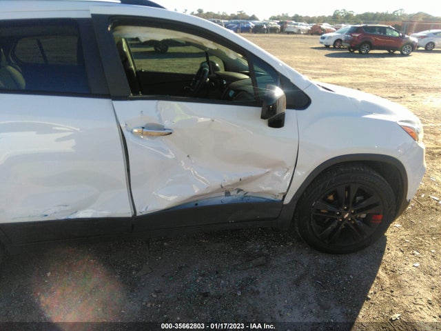 2019 Chevrolet Trax, VIN: 3GNCJLSB2KL139814