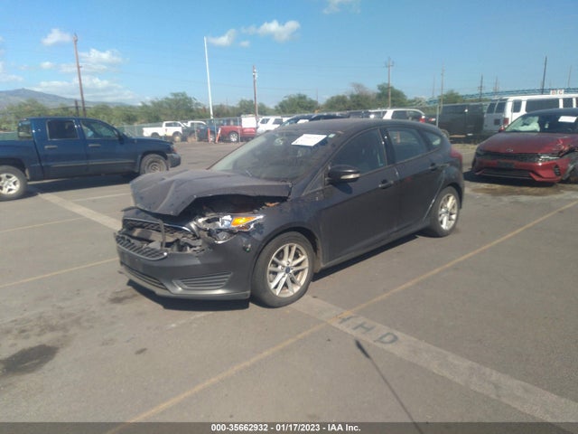Ford FOCUS SE 2017 1FADP3K2XHL264081 Image 2