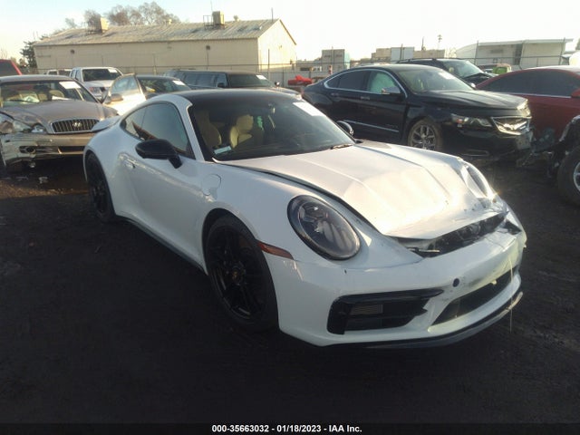 2022 Porsche 911, VIN: WP0AB2A94NS221197