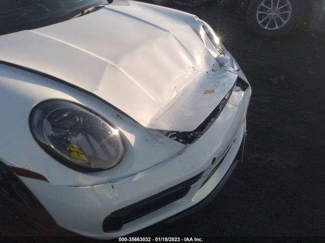2022 Porsche 911, VIN: WP0AB2A94NS221197