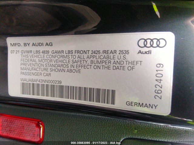2022 Audi A4, VIN: WAUABAF43NN000239