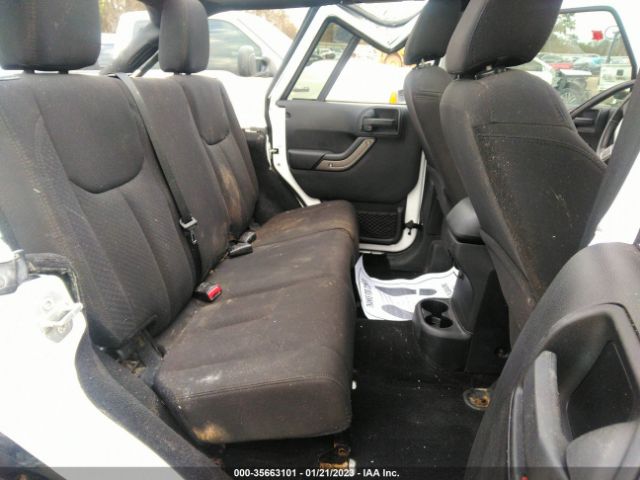 1C4BJWDG9GL122736 Jeep Wrangler Unlimited Sport
