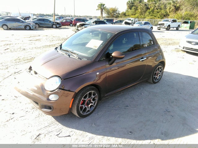 3C3CFFBRXFT653056 Fiat 500 SPORT