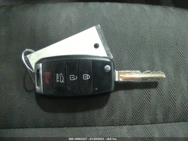 KNAFK4A61G5555306 KIA FORTE LX