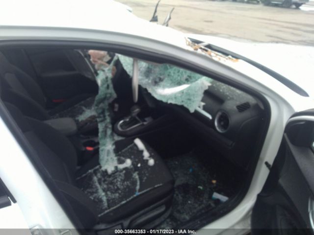 3KPF24AD3PE505982 KIA Forte Lxs