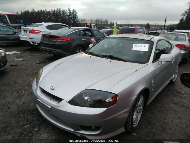 2005 HYUNDAI TIBURON GT/SE VIN: KMHHN65F65U184828