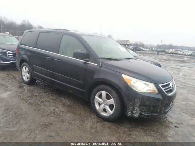 2011 2V4RW5DG2BR670013 main image