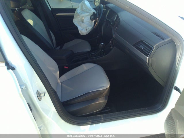2020 Volkswagen Jetta, VIN: 3VWCB7BU1LM031773