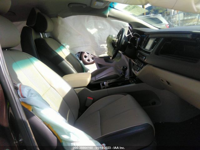 KNDMC5C13G6135605 KIA Sedona Sx