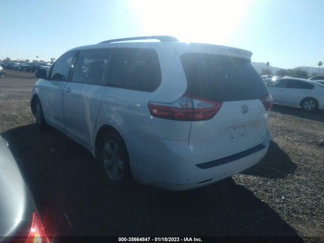 2015 Toyota Sienna, VIN: 5TDKK3DC5FS583146