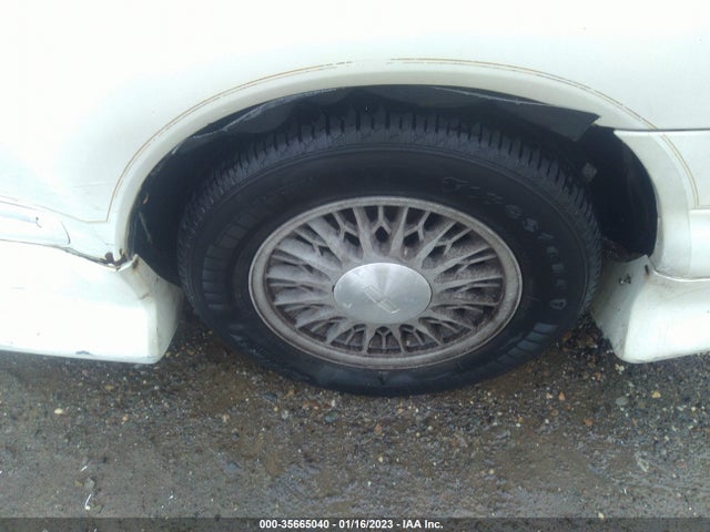 Lincoln MARK VIII 1993 1LNLM91V5PY733619 Image 5