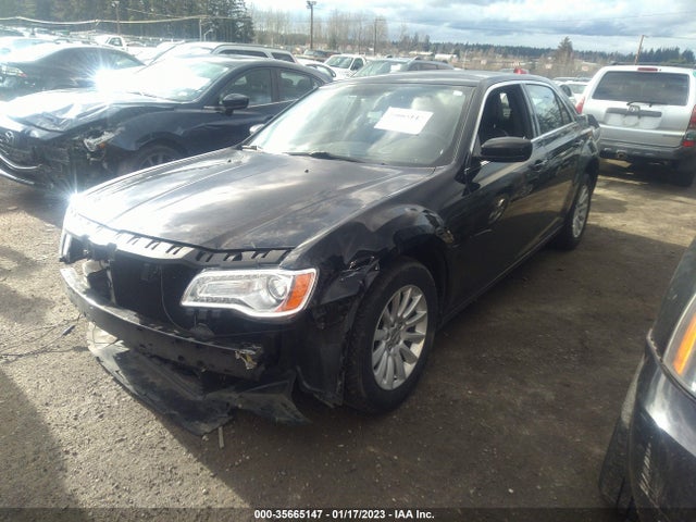 Chrysler 300 2013 2C3CCAAG4DH520584 Image 2