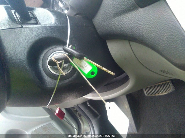 2008 HYUNDAI ELANTRA GLS/SE VIN: KMHDU46D98U447840