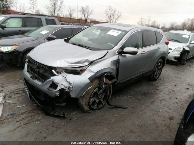 2018 Honda CR-V, VIN: 7FARW2H51JE037826