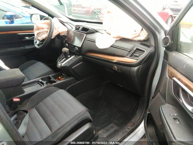 2018 Honda CR-V, VIN: 7FARW2H51JE037826