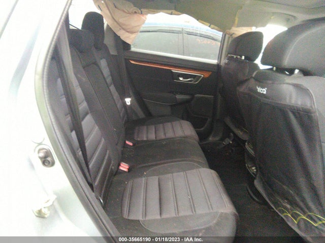 2018 Honda CR-V, VIN: 7FARW2H51JE037826