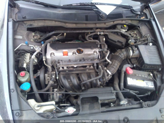 2011 HONDA ACCORD SDN EX-L VIN: 1HGCP2F81BA105954