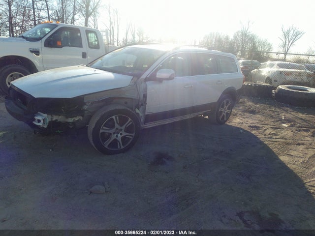 Volvo Xc70 T6 Platinum 2015 YV4902NM9F1218422 Image 2