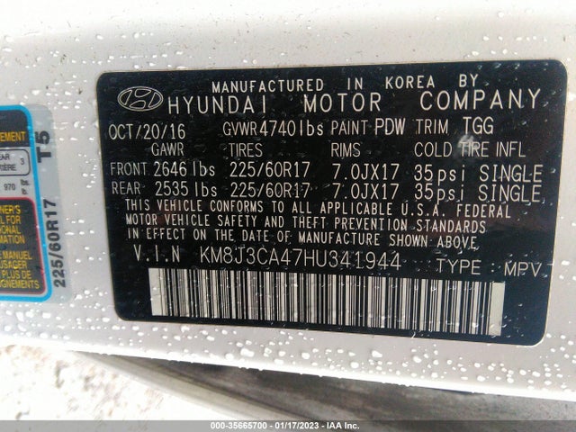 2017 HYUNDAI TUCSON SE VIN: KM8J3CA47HU341944