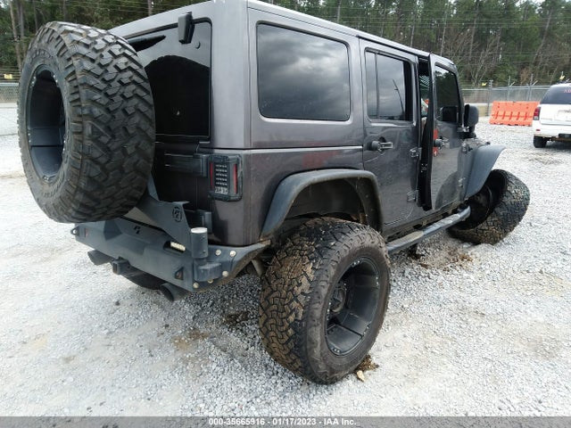 2017 Jeep Wrangler, VIN: 1C4BJWDG2HL577400