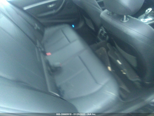 BMW 3 Series 330i 2017 WBA8B9G56HNU49391 Image 9
