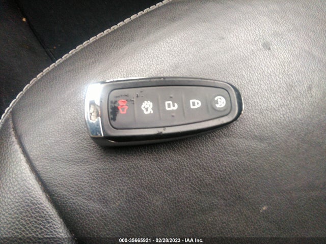 Ford Escape Titanium 2017 1FMCU0JDXHUC88290 Image 3