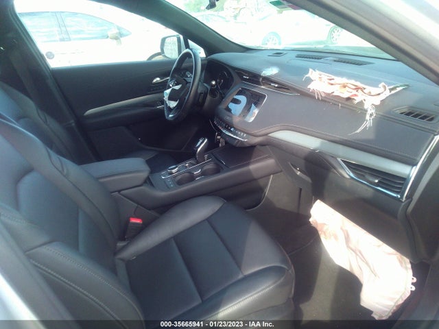 2022 Cadillac XT4, VIN: 1GYFZDR48NF100178