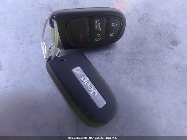 2021 Jeep Cherokee, VIN: 1C4PJLDX0MD179854
