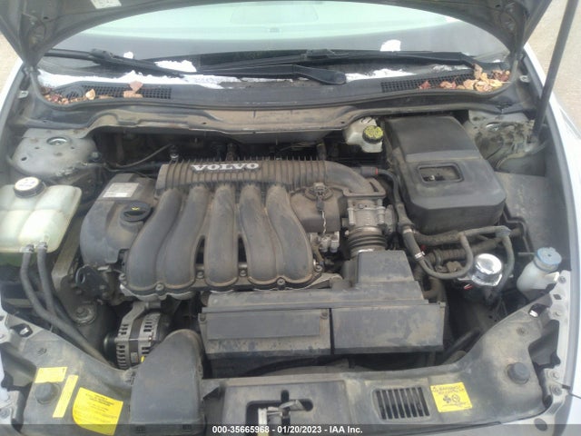YV1MW382862231288 Volvo V50 2.4l