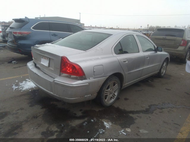 Volvo S60 2.5T 2008 YV1RS592382681526 Image 4