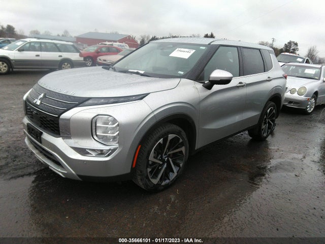 2023 Mitsubishi Outlander, VIN: JA4J3UA89PZ012820