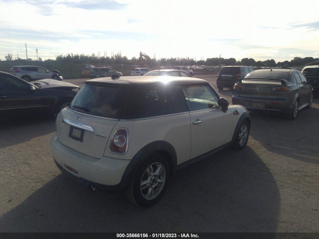 WMWSU3C5XDT687138 Mini COOPER HARDTOP