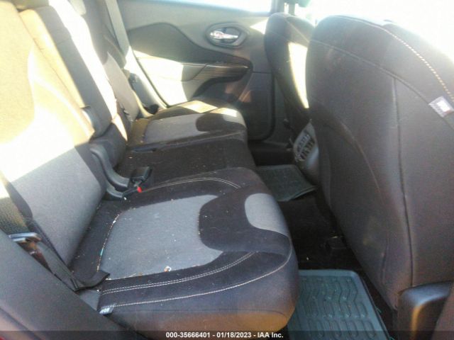 1C4PJLAS1GW260010 Jeep Cherokee Sport