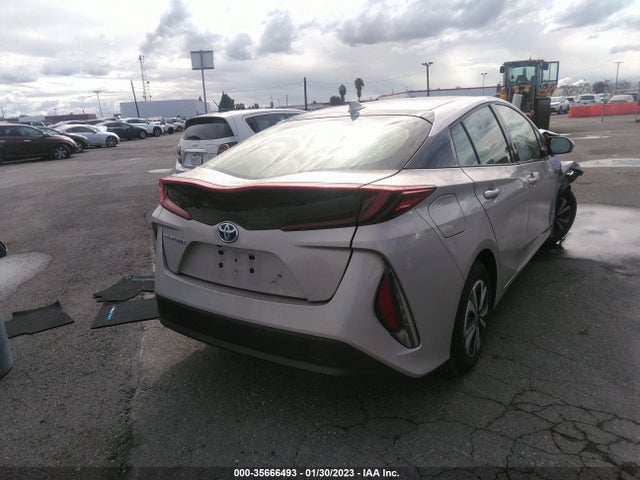 2018 Toyota Prius, VIN: JTDKARFP9J3098654