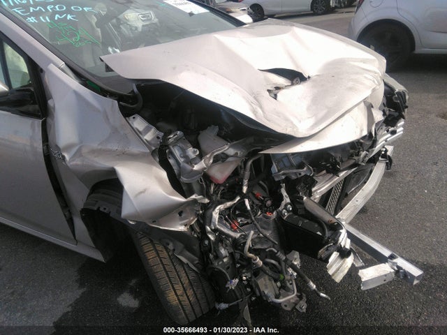 2018 Toyota Prius, VIN: JTDKARFP9J3098654