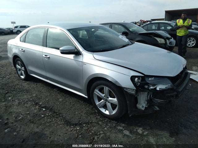 2014 1VWAT7A39EC023468 zdjęcie główne