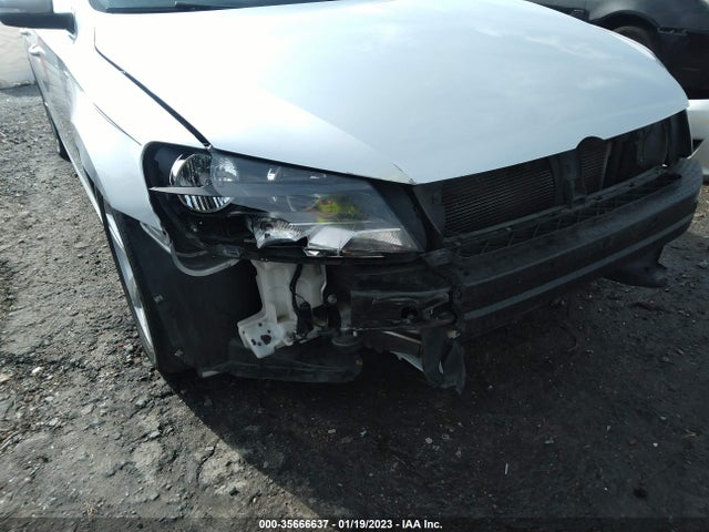 Volkswagen Passat Wolfsburg Ed 2014 1VWAT7A39EC023468 Image 6