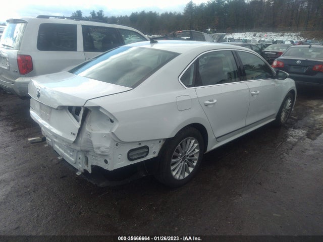 1VWBS7A30GC047572 Volkswagen Passat 1.8t Se W/technology