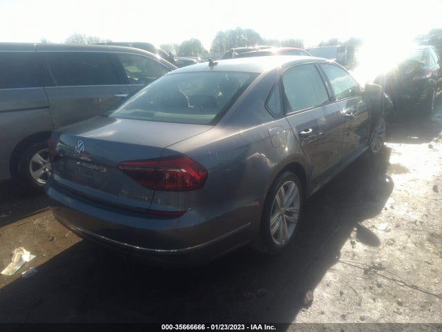 1VWLA7A38KC007322 Volkswagen Passat 2.0t Wolfsburg Edition