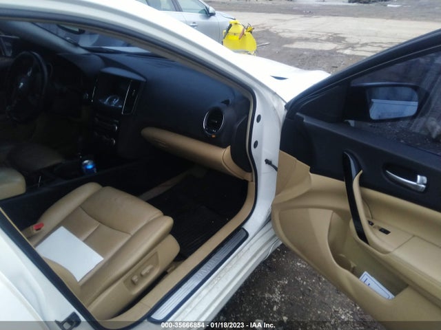 2009 NISSAN MAXIMA 3.5 SV VIN: 1N4AA51E99C830244
