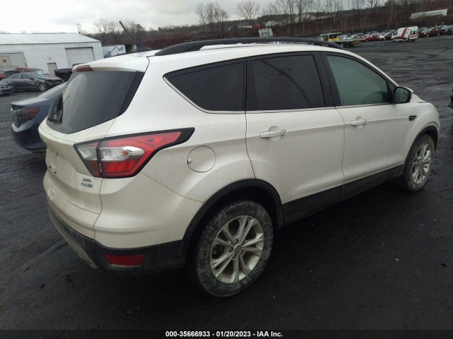 2018 FORD ESCAPE SEL VIN: 1FMCU9HD1JUB02409